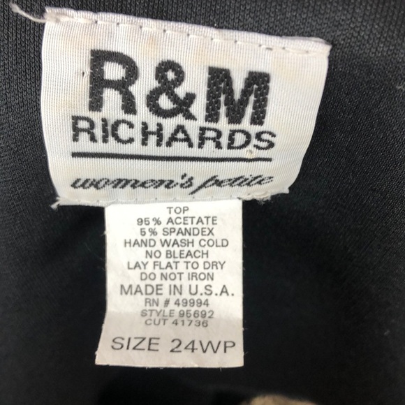 VTG R&M Richards Tan & Black Beaded Fringe V-Neck - Picture 7 of 8